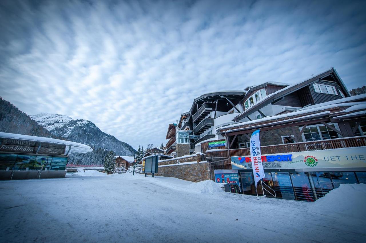 Quality Hosts Arlberg - Hotel Bergheim Sankt Anton am Arlberg Exteriör bild